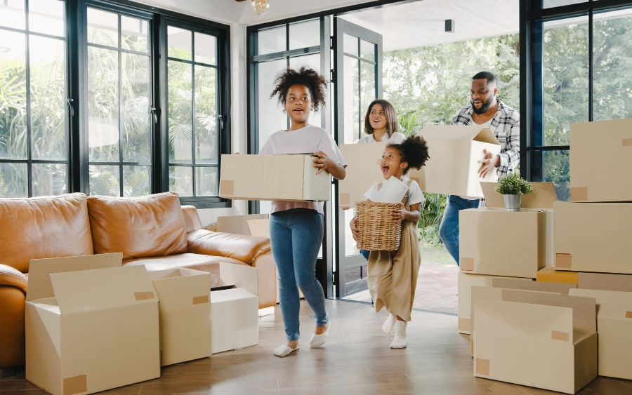 Canada Movers Corp - Professional Moving Services in Canada